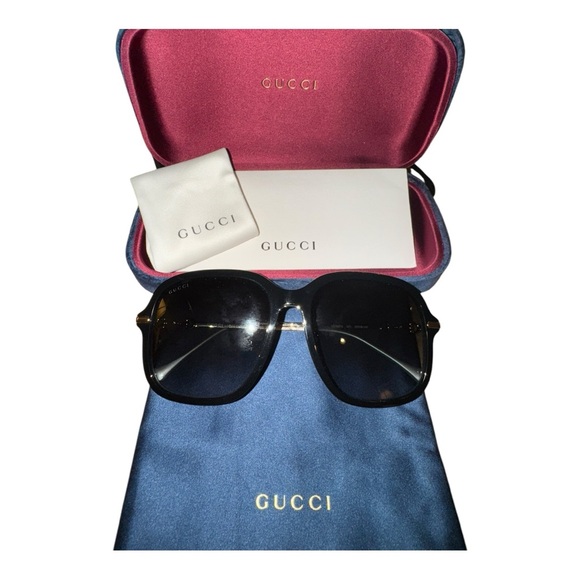 Gucci Accessories - Gucci Horsebit Black Sunglasses
